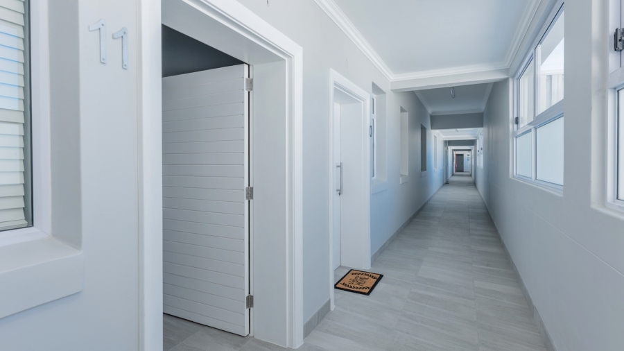 2 Bedroom Property for Sale in Struisbaai Western Cape